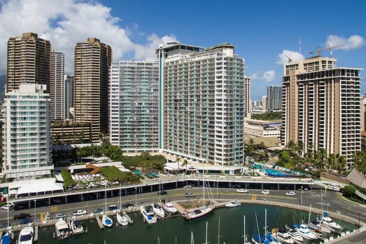 Feriehus Ilikai Apt 2106 - Spacious Studio With Spectacular Ocean & Harbor Views Honolulu USA